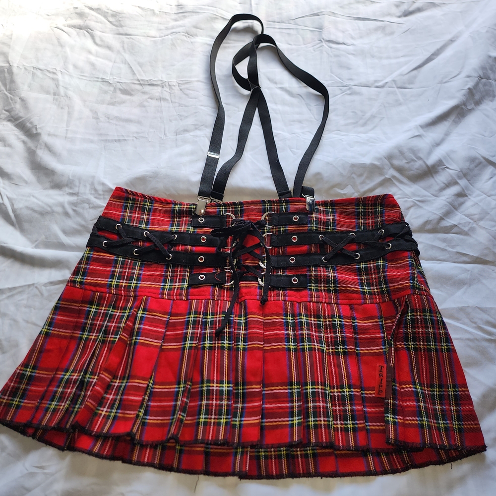 TRIPP NYC VINTAGE GOTH PUNK RED PLAID PLEATED MINI SKIRT SIZE LARGE IS USED - Picture 1 of 9
